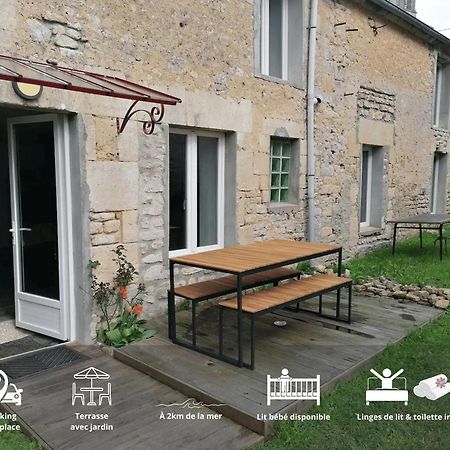 Maison Renovee En Pierres Sejour Spacieux Avec Jardin Et Terrasse Amenagee Pres Omaha Beach & Bayeux A 5Mn De La Mer Tous Commerces Commes Exterior photo